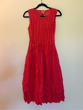 Tangerine Sleeveless Crinkle Midi Dress